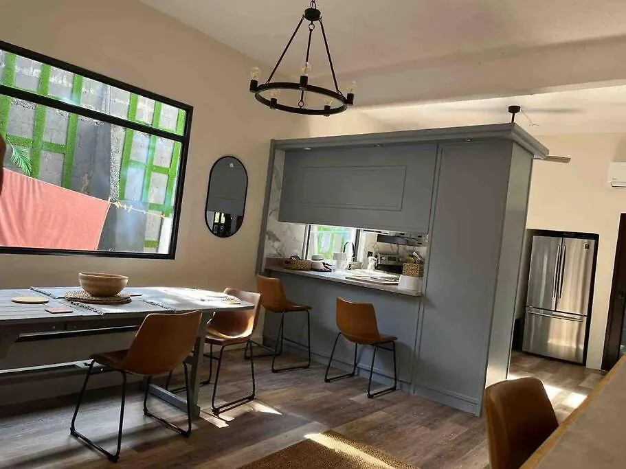 Private Rooms In Duplex Home W 4 Baths Fq Beds 1-3Ppl San Juan Homestay